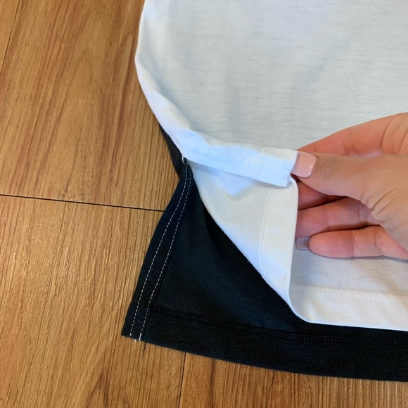 Nike Signal Black & White Muscle Tank - Picture 8 of 13